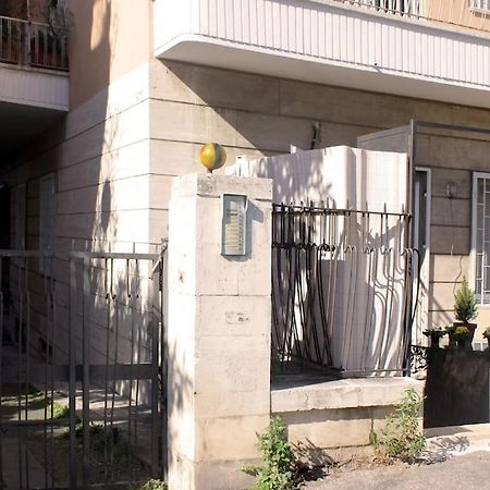Bed and Breakfast Dad'S Atelier Rom Exterior foto